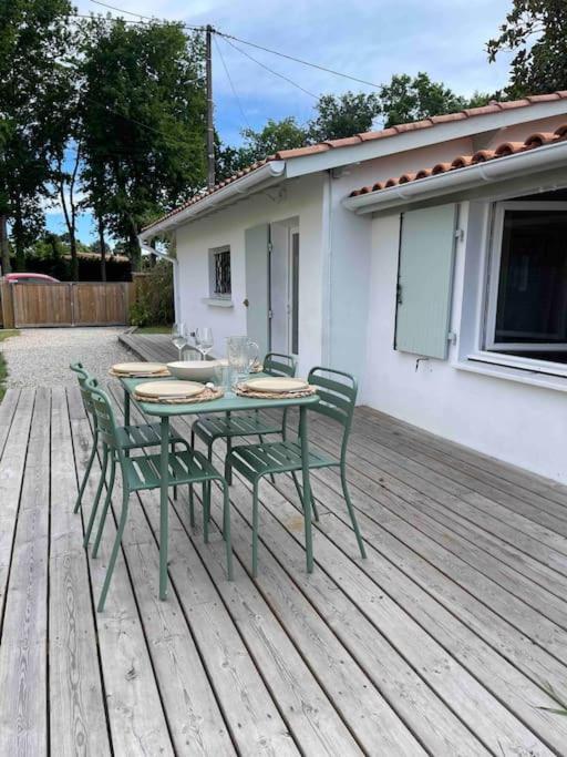 Maisonnette Avec Jardin A Ares Βίλα Εξωτερικό φωτογραφία